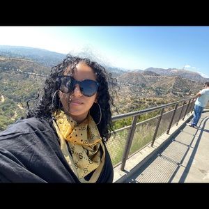 Meet your Posher, Nicole